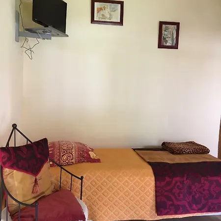 La Pomme De Nuit Bayeux