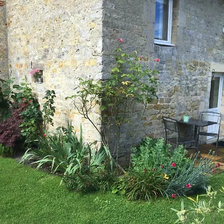 La Pomme De Nuit Bayeux