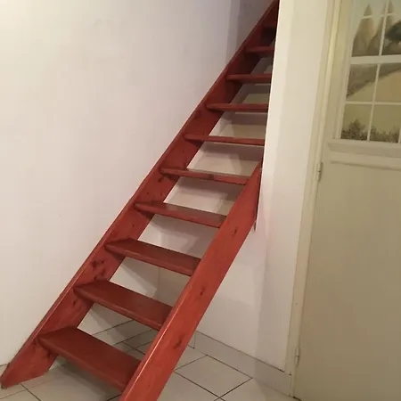 La Pomme De Nuit Panzió